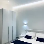 Pensión International House 3*