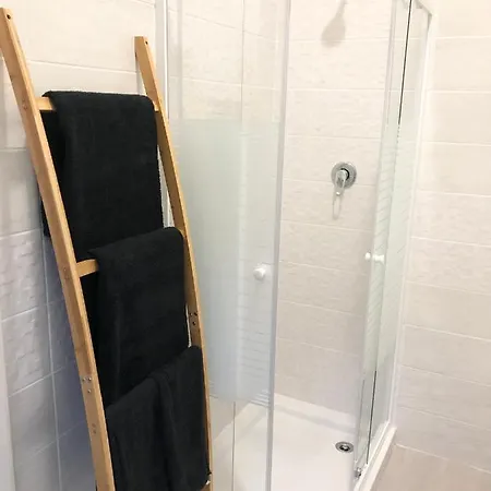 International House Penzion Olbia