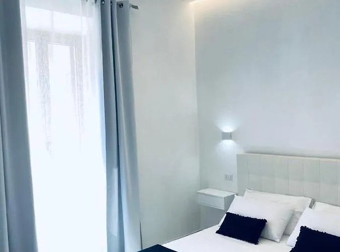 International House Pensjonat Olbia