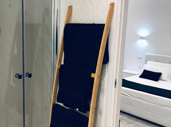 International House Pensjonat 3*